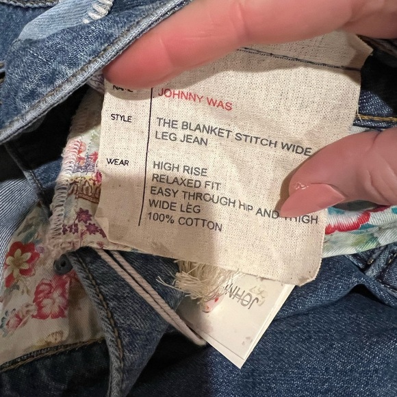 Johnny Was - The Blanket Stitch Wide Leg Jean, NWT, Size 32 - Picture 6 of 7